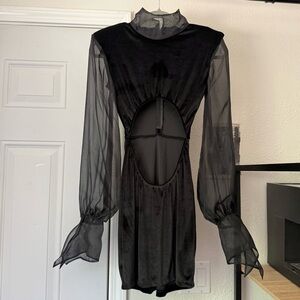 NWT AMOR MIA black silk velvet knit cutout contrast‎ long puff sleeve mini dress